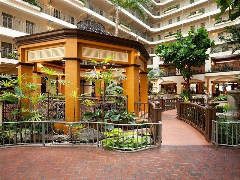 Embassy Suites By Hilton Santa Ana Orange County Airport Exterior foto