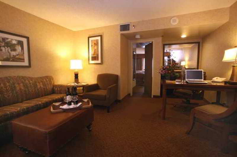 Embassy Suites By Hilton Santa Ana Orange County Airport Quarto foto